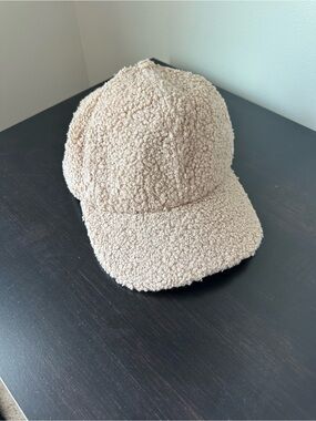 Cozy Sherpa Baseball Cap in Beige